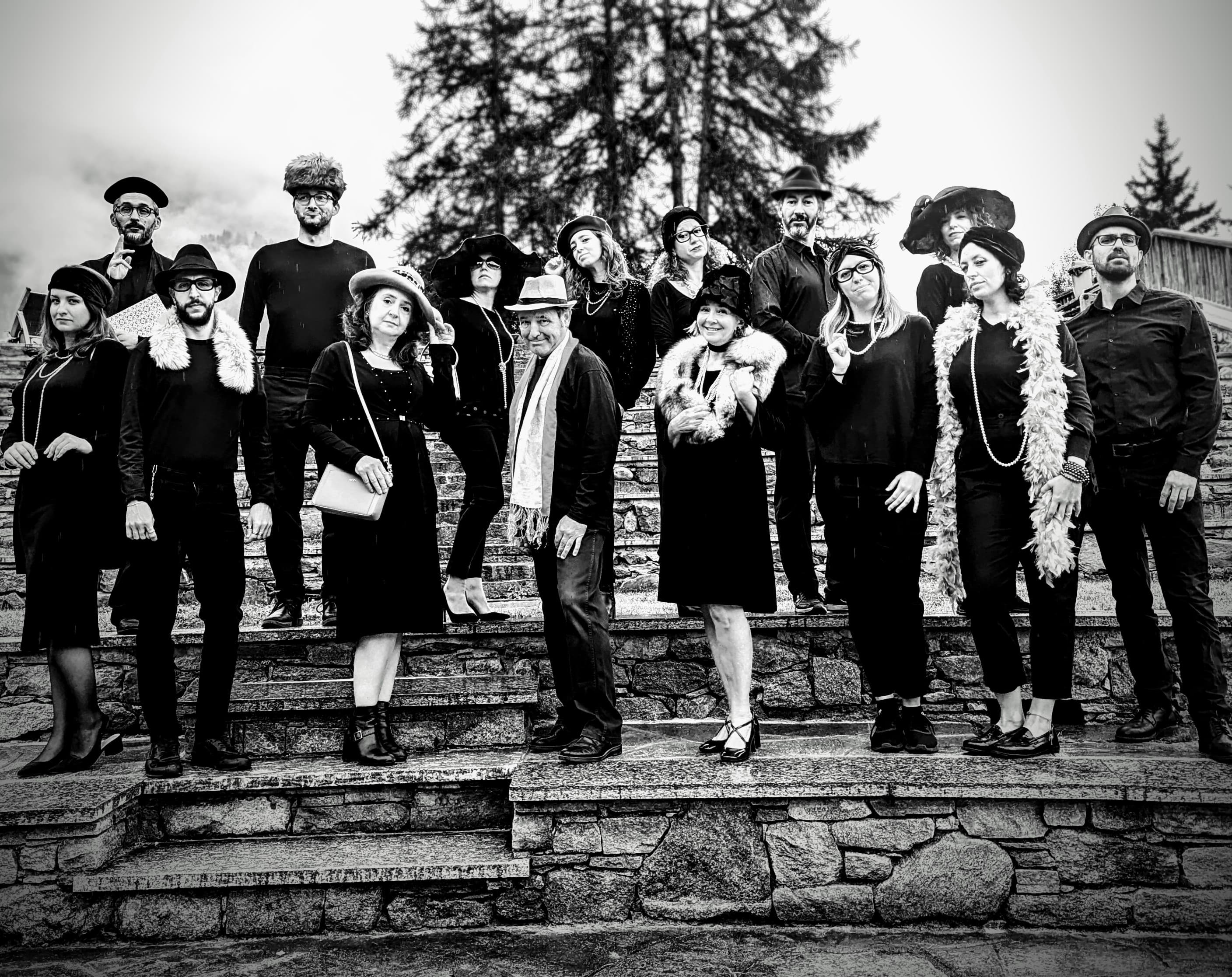 Chapau spettacolo di improvvisazione teatrale